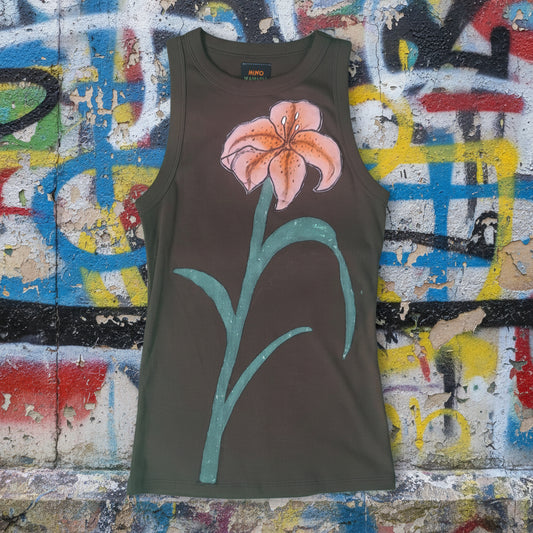 Lovely Lily Tank Top Small