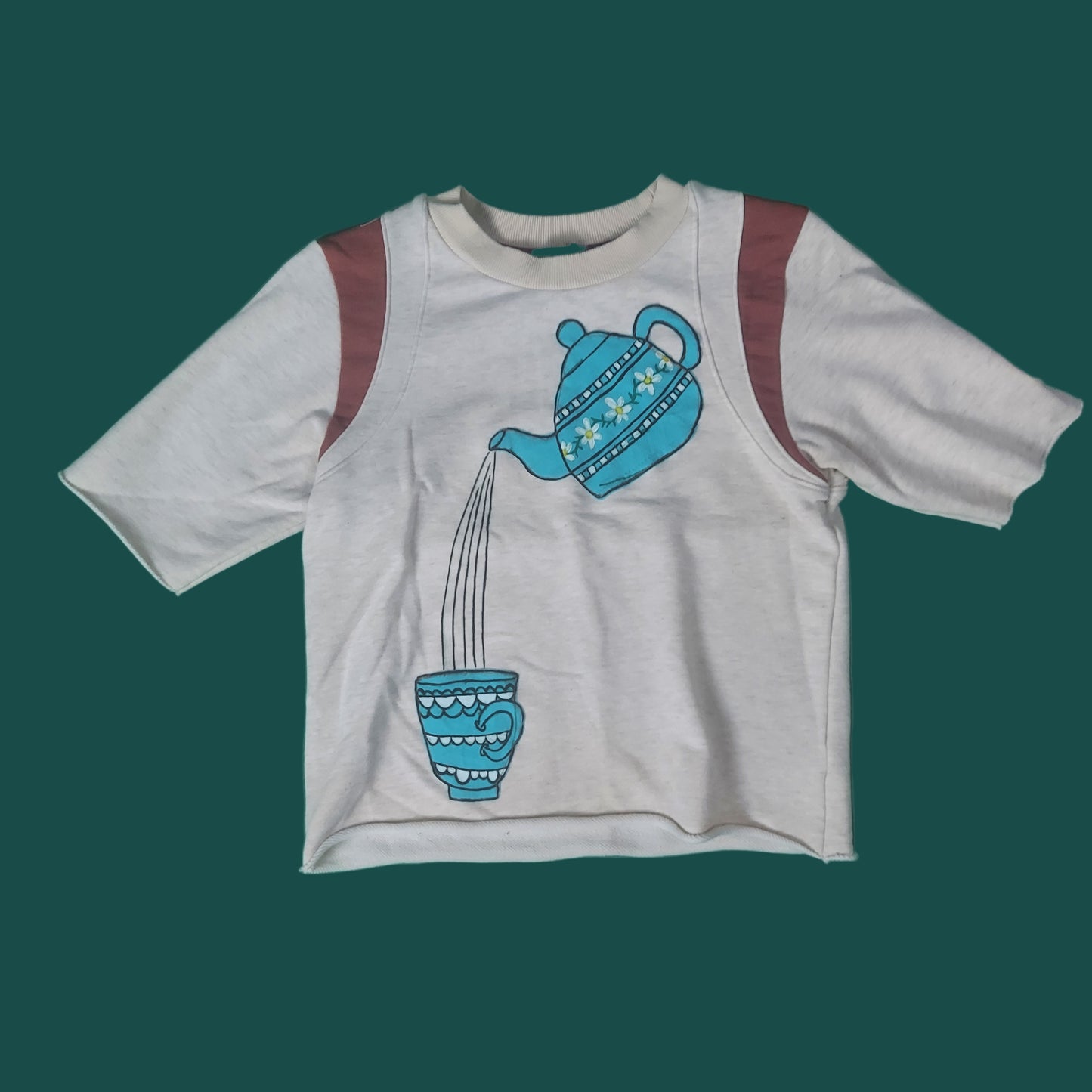 Serving Tea Short Sleeve Sweatshirt Small-Medium