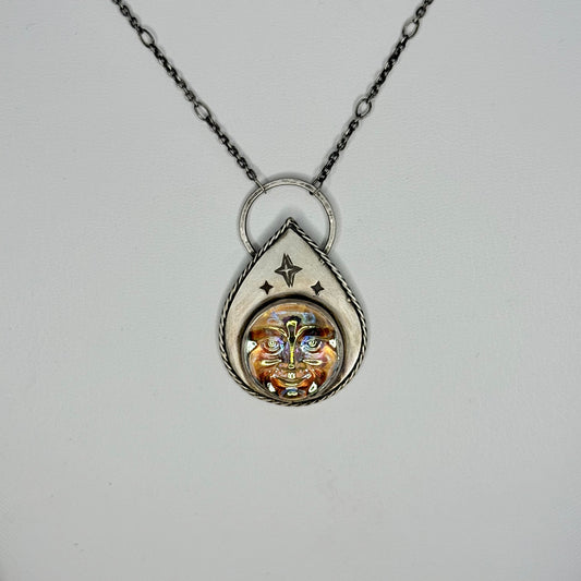 MOONGLOW Pendant