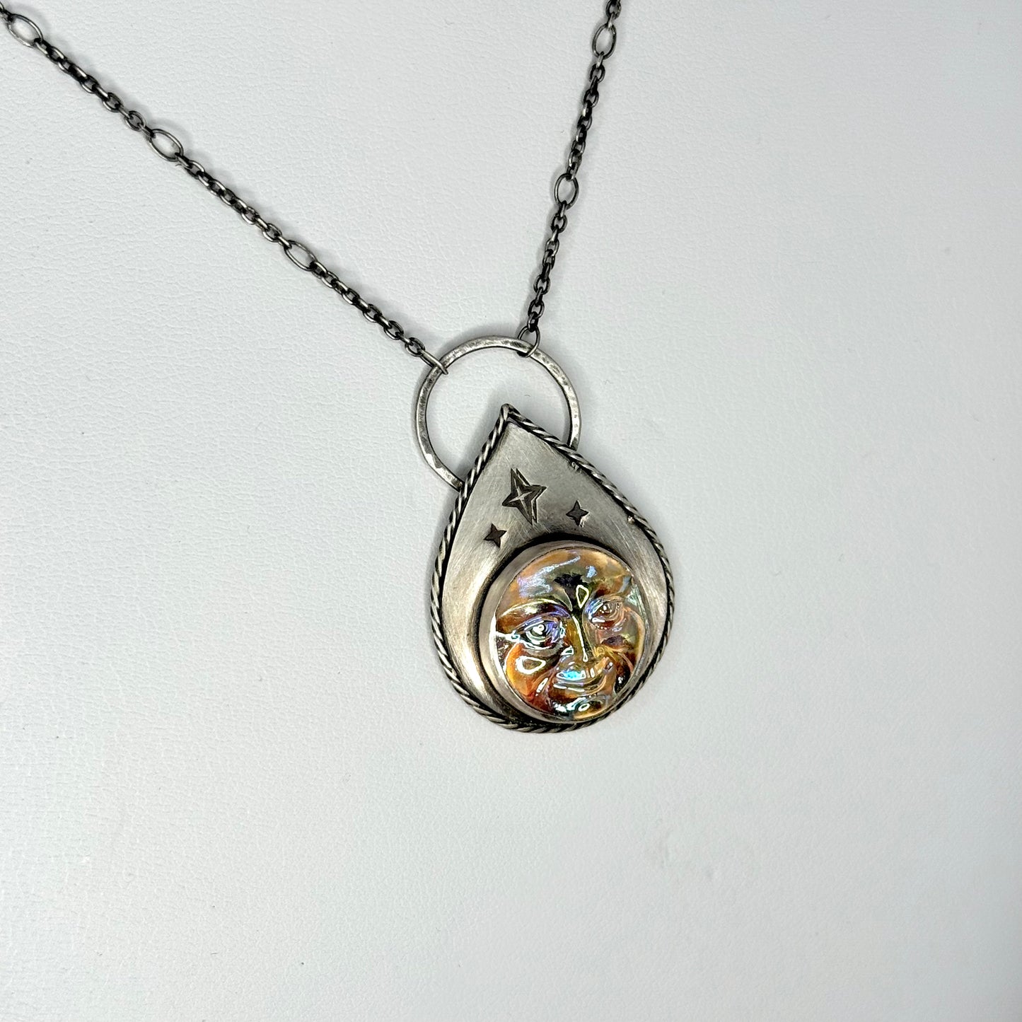 MOONGLOW Pendant