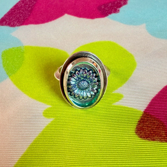 DAISY Ring