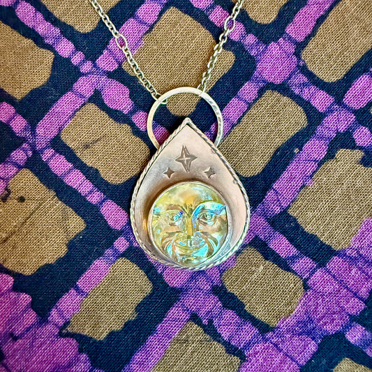 MOONGLOW Pendant