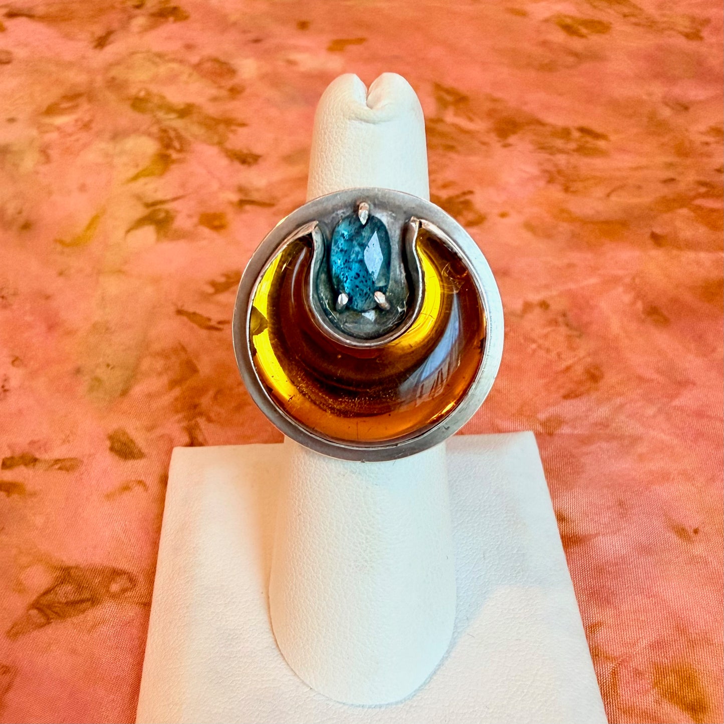 CRESCENT VESSEL Ring #1 (size 6)