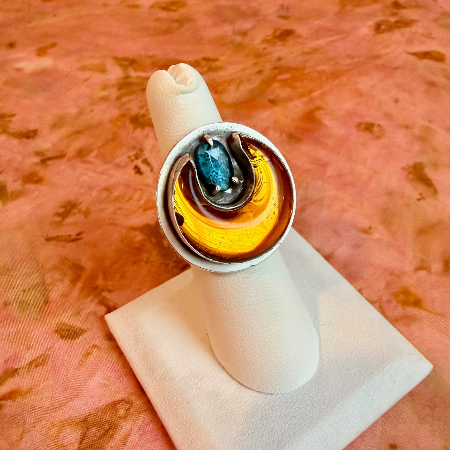 CRESCENT VESSEL Ring #1 (size 6)