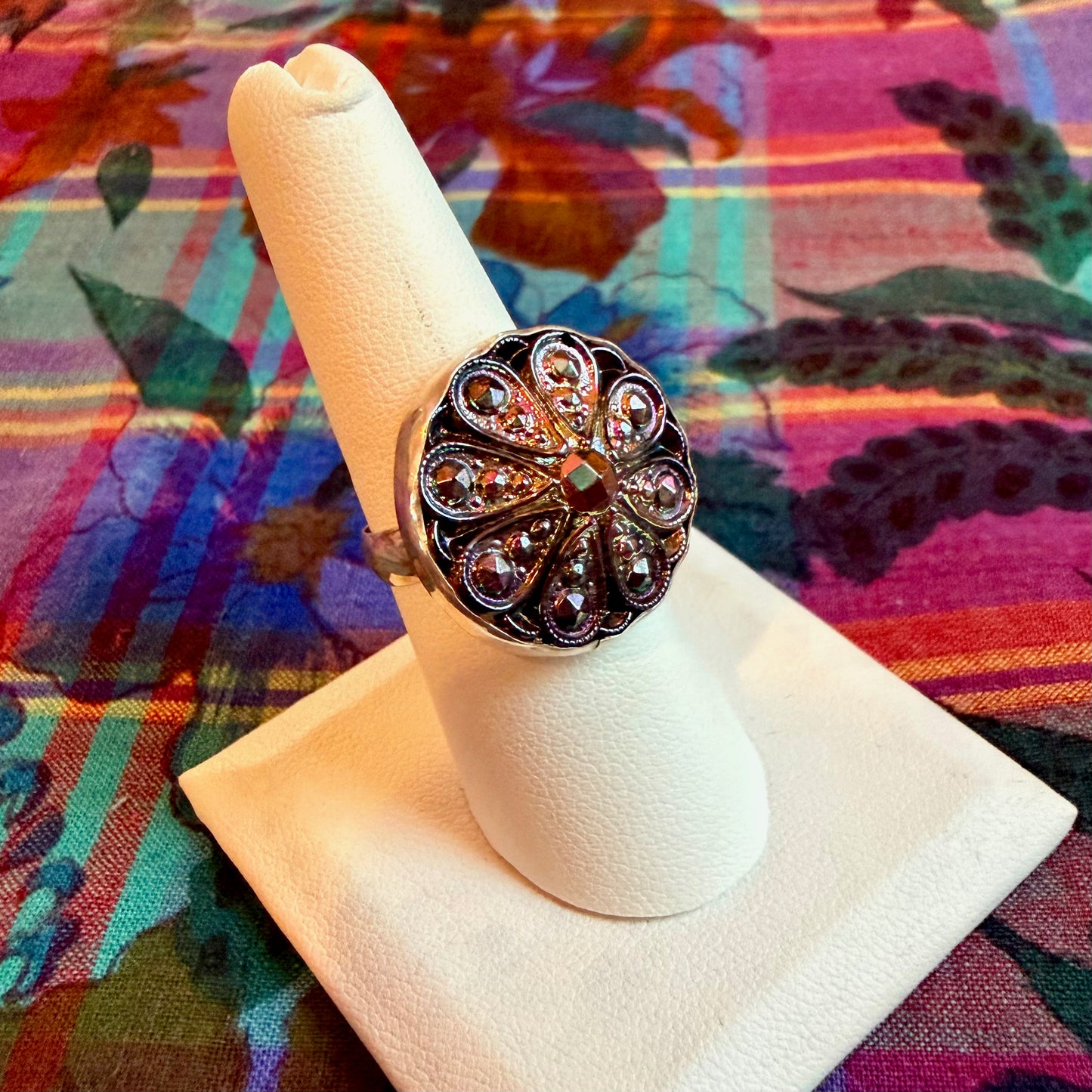 CARNIVAL Ring (size 7.75)